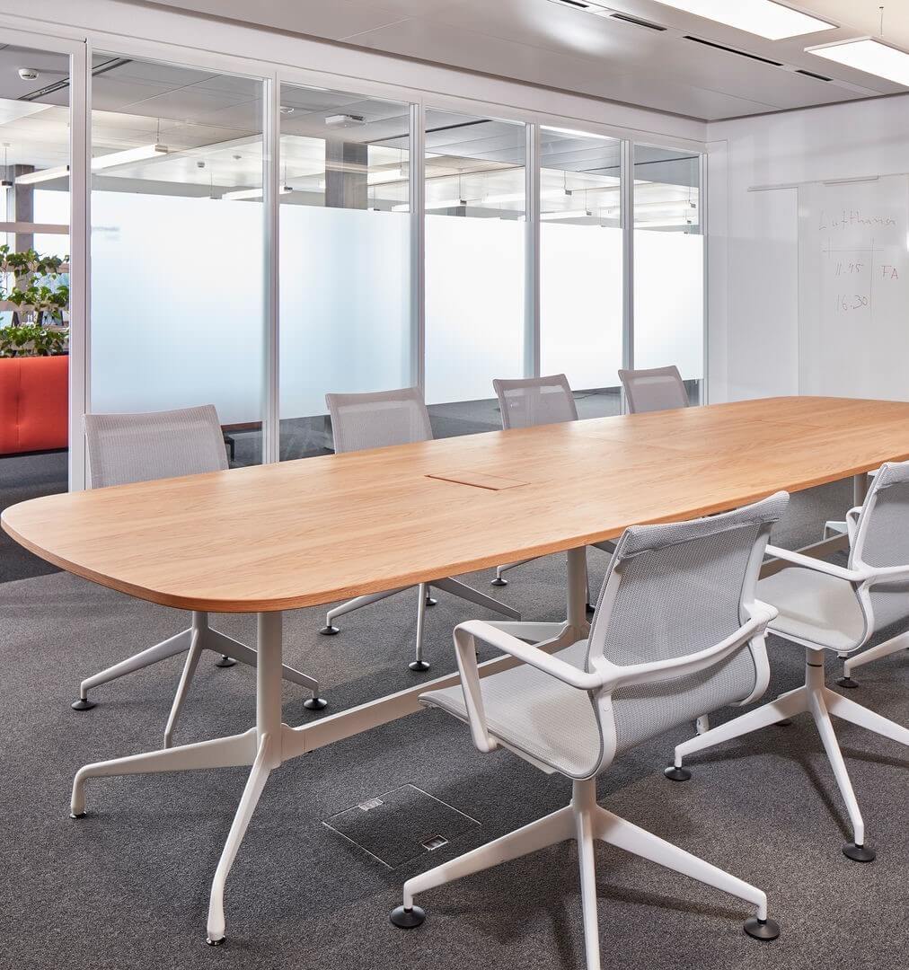 Eames® 3 column table