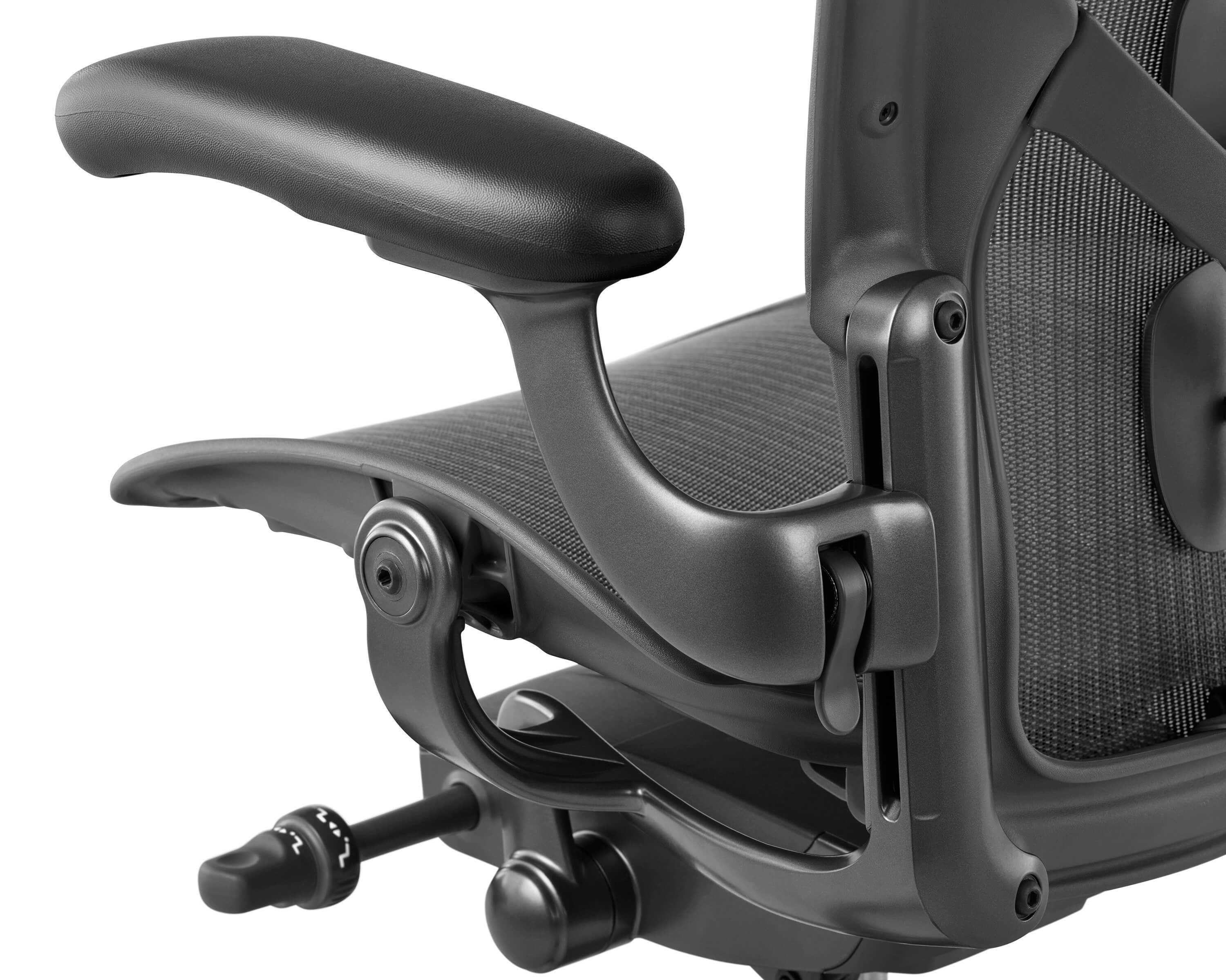 Aeron Remastered Size B Polished