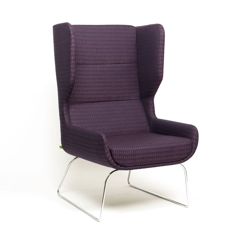 Hush Lounge w/ Sled Base