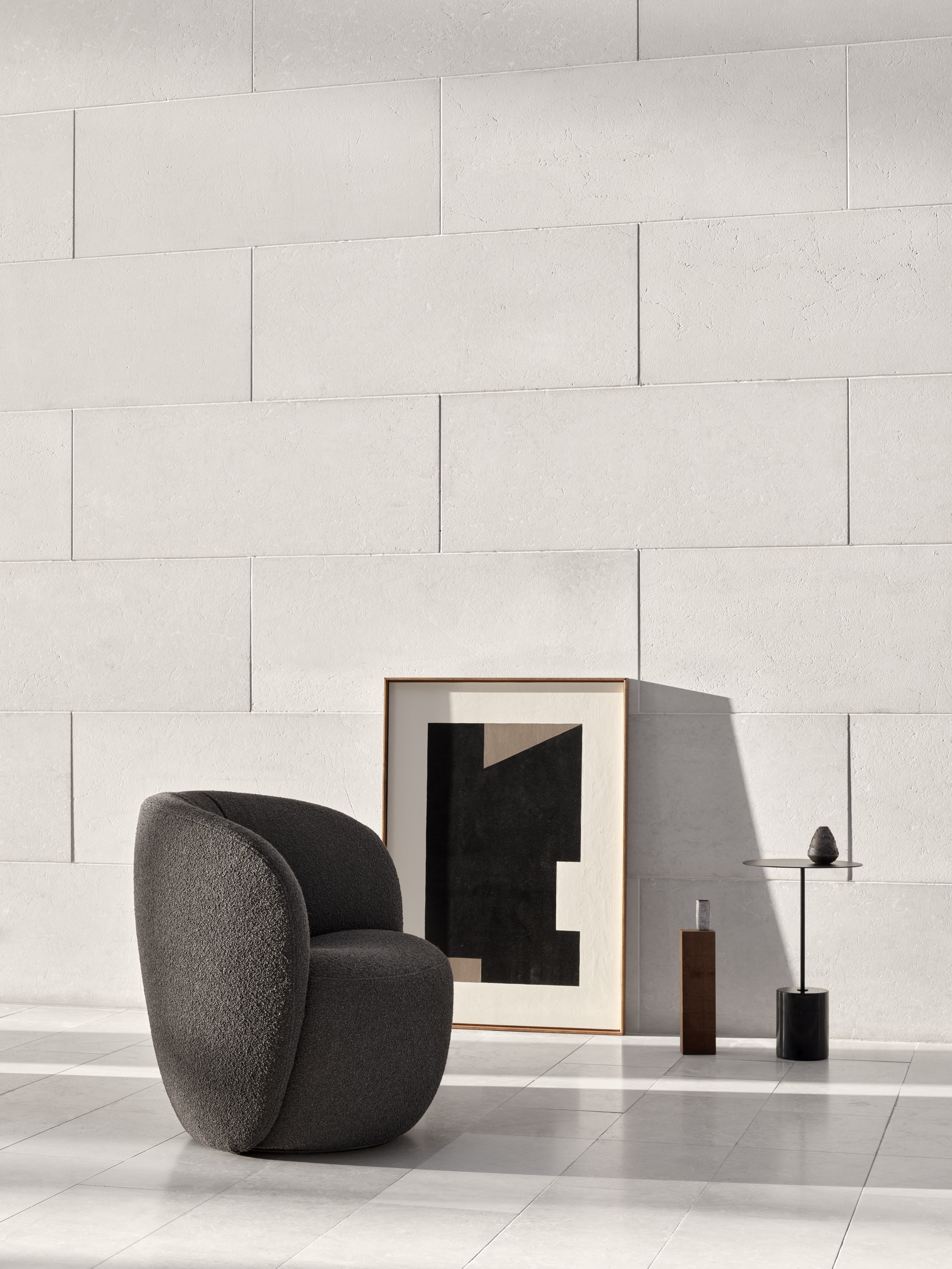 Ovata Lounge Chair