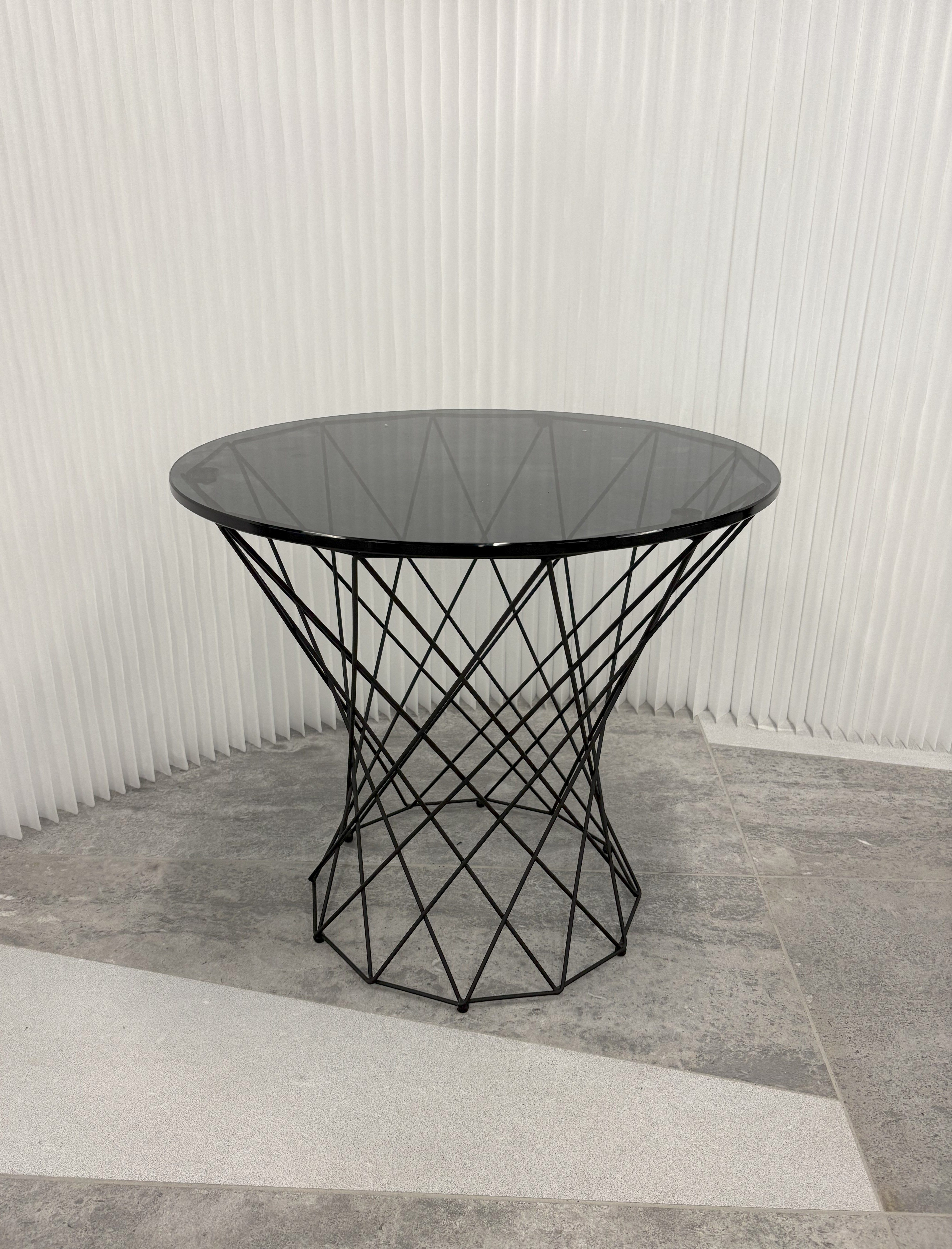 Oota side table