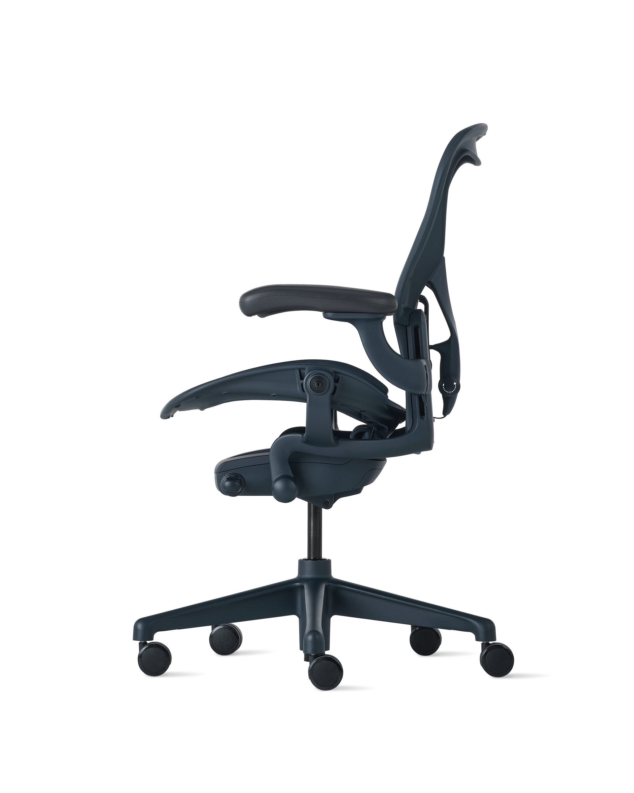 New Aeron Nightfall Chair Size B