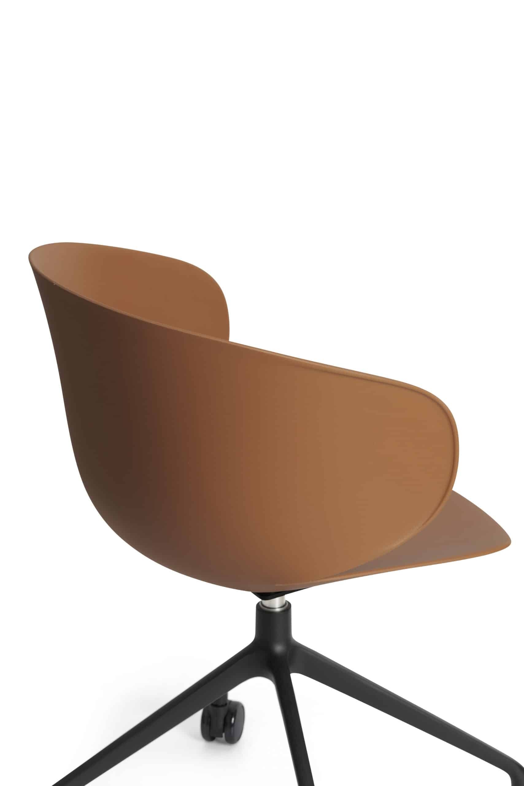 Plose + Armchair swivel